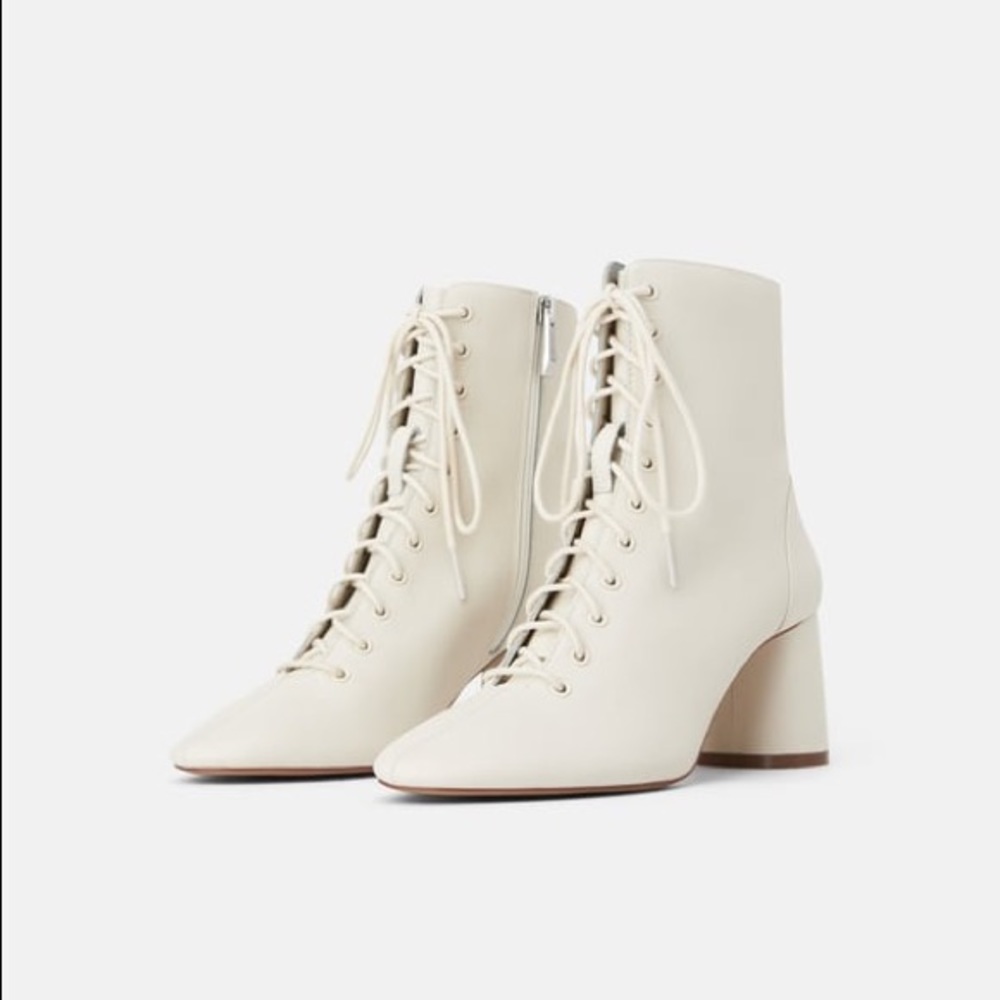 ZARA Off White Leather Lace Up Boots